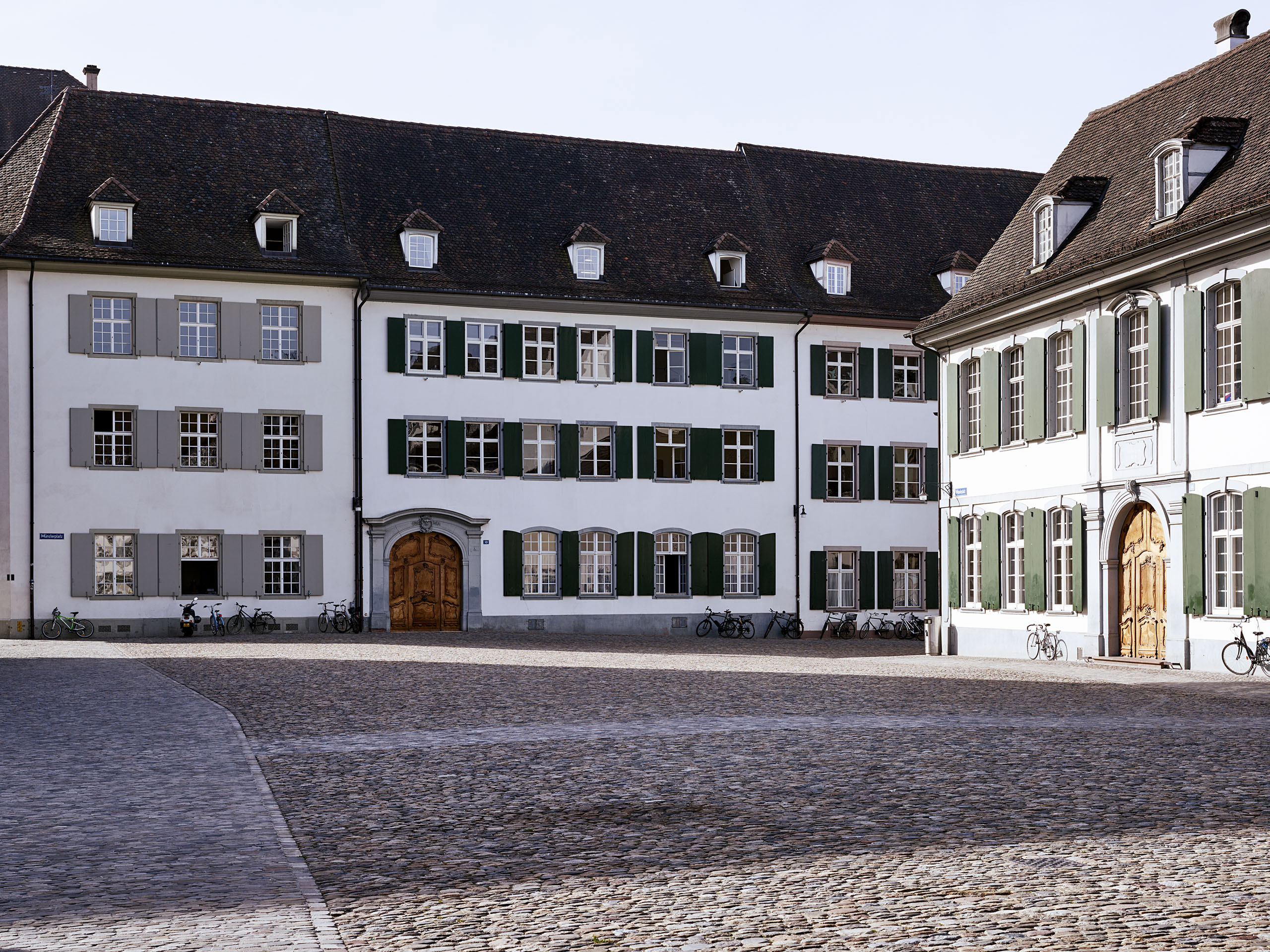 E12411 Alpa 050478 j2560